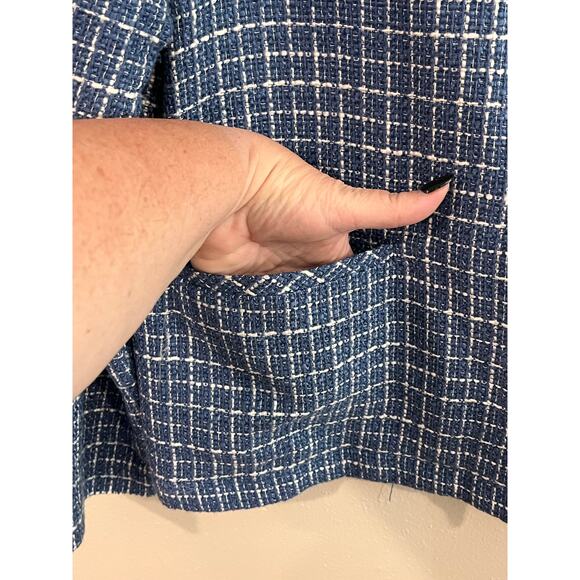 Chico’s Blue Tweed Button Front Jacket – Size 1 (M/L) - Picture 4 of 11